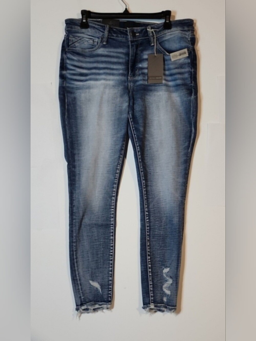 Buckle Black Fit 53 Ankle Jeans NWT Size 31